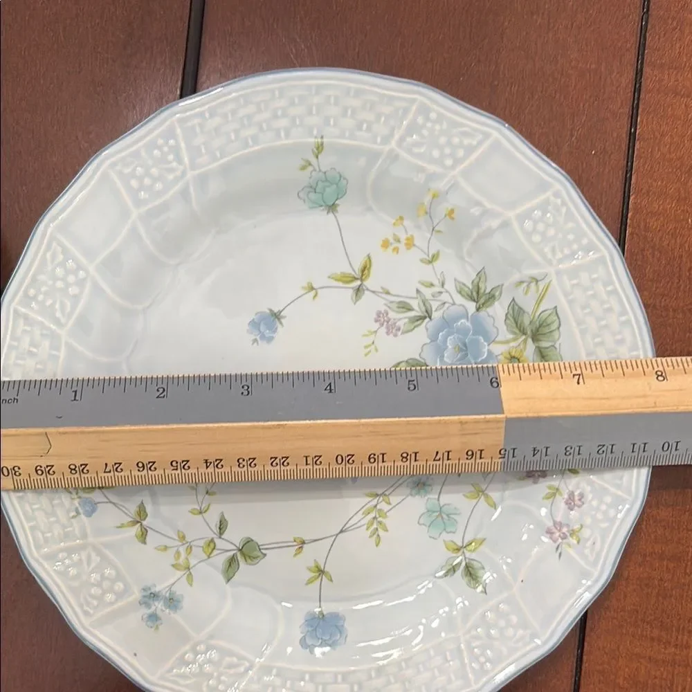 Mikasa Precious Blue Michelle D2501 Salad Plate Luncheon Plate  8
